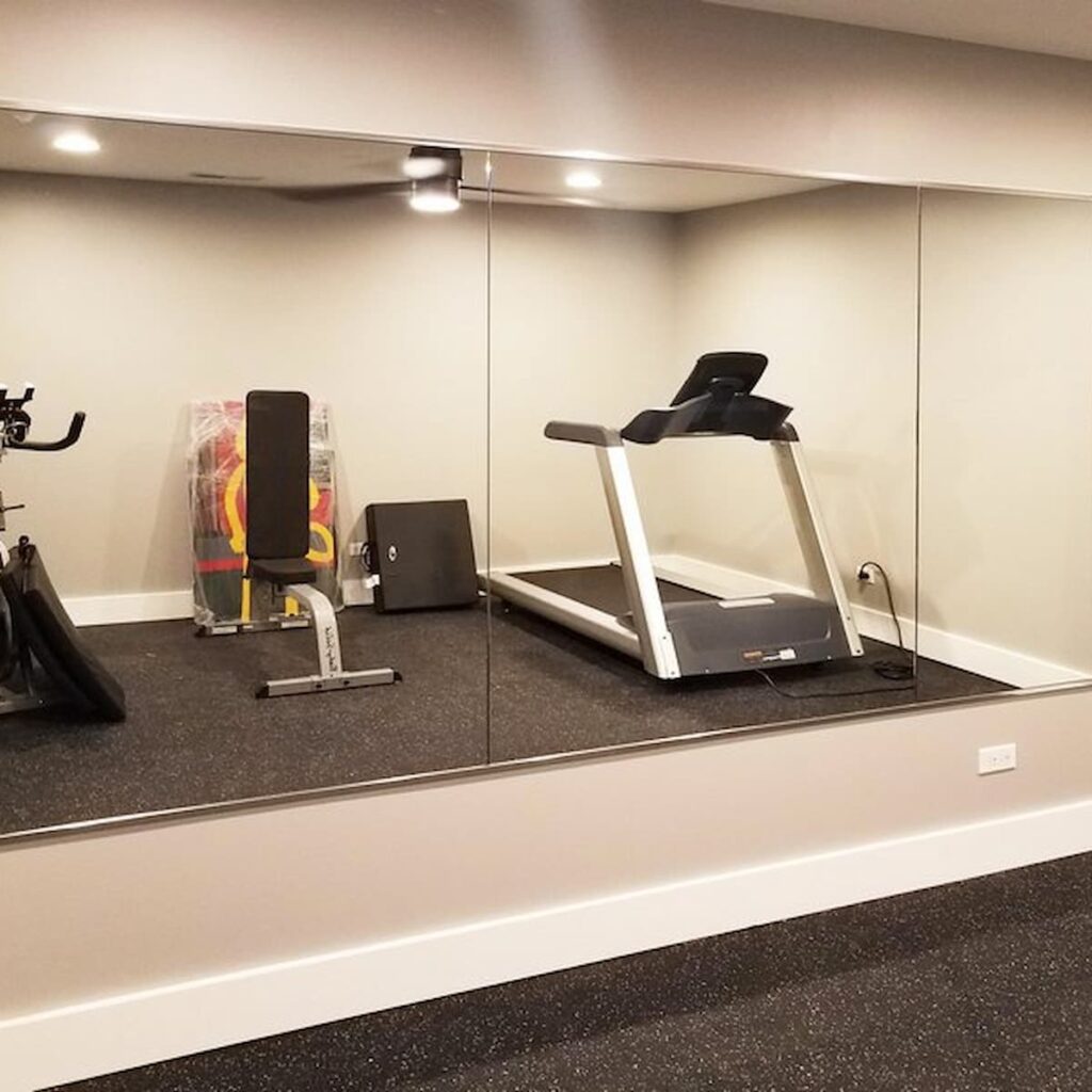 custom-exercise-room-mirrors-03 (1)